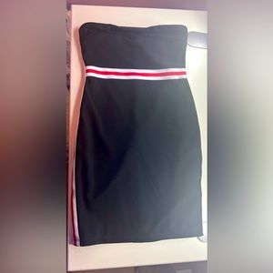 never worn! size xs!